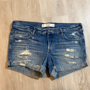 Abercrombie & Fitch distressed jean shorts